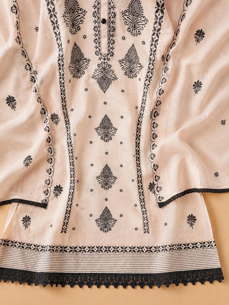 Ivory Mul Chanderi Thread Work Kurta & Dupatta Set