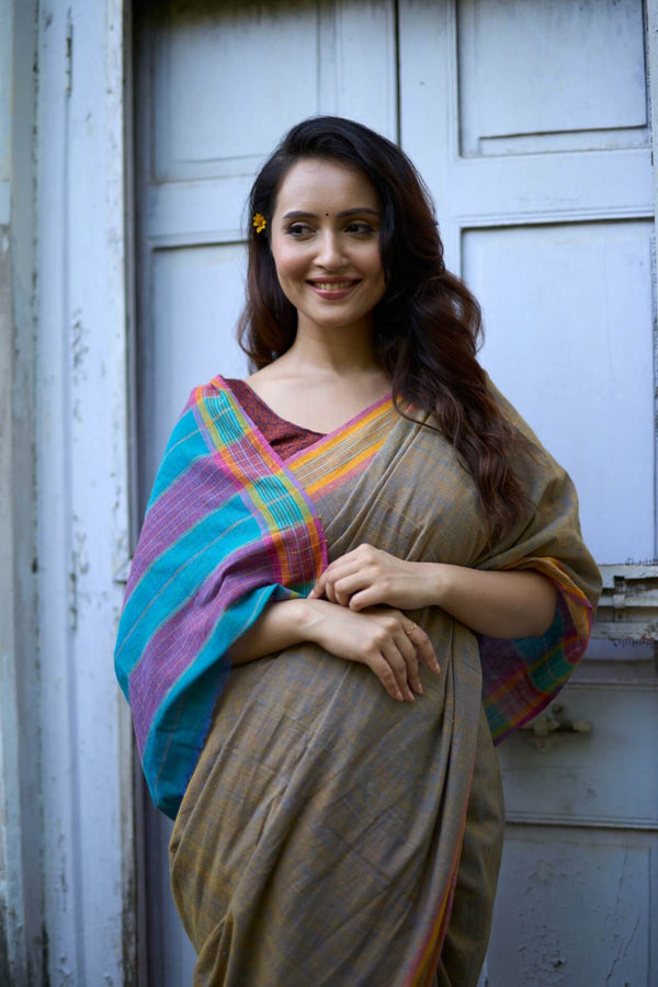 Beige Colour Saree With Colorful Pallu